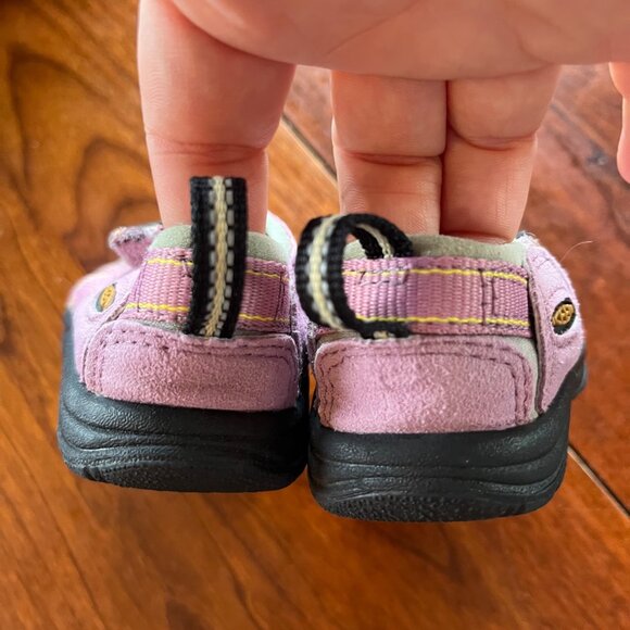 Keen Newport Pink Sandals- Sz. 5 - Picture 5 of 6